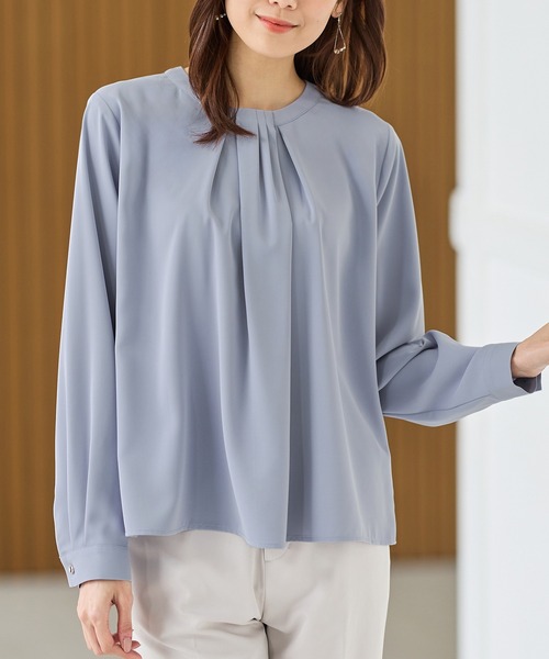 Honeys（ハニーズ）の「タック使いブラウス（シャツ/ブラウス・レディース・ブラック/クリーム/ホワイト/グレイッシュブルー・M/3L/S/LL/L）」の4枚目の写真