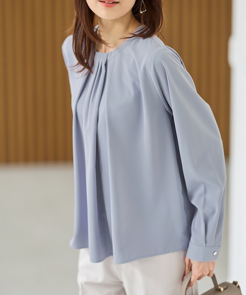 Honeys（ハニーズ）の「タック使いブラウス（シャツ/ブラウス・レディース・ブラック/クリーム/ホワイト/グレイッシュブルー・M/3L/S/LL/L）」の11枚目の写真