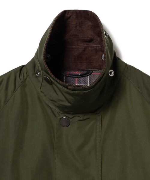 BEAMS F（ビームスエフ）の「【別注】Barbour / TRANSPORT ポリエステル メモリーツイル ジャケット（ブルゾン・メンズ・オリーブ/ブラック・42/40/34/38/36）」の22枚目の写真