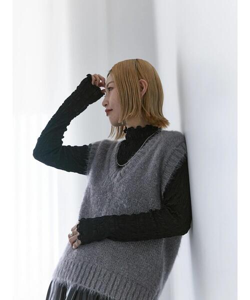 Samansa Mos2 blue（サマンサモスモスブルー）の「◎シャギーニットベスト（ニット/セーター・レディース・モカ/グレー/ブラック・F）」の2枚目の写真