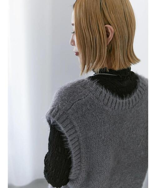 Samansa Mos2 blue（サマンサモスモスブルー）の「◎シャギーニットベスト（ニット/セーター・レディース・モカ/グレー/ブラック・F）」の6枚目の写真