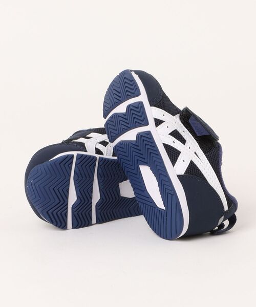 SUKUSUKU(スクスク)の「ASICS KIDS(アシックス キッズ)SUKU2(スクスク)アイダホ BABY KT-ES 5(スニーカー・キッズ・ネイビー・14.5cm/15.5cm/13.5cm/15.0cm/16.0cm/14.0cm/13.0cm)」の2枚目の写真