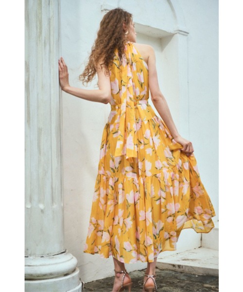Estella.K(エステラケー)の「Positano Belted long Dress プリントホルターネックティアードドレス(ワンピース・レディース・ホワイト系/イエロー系・FREE)」の19枚目の写真