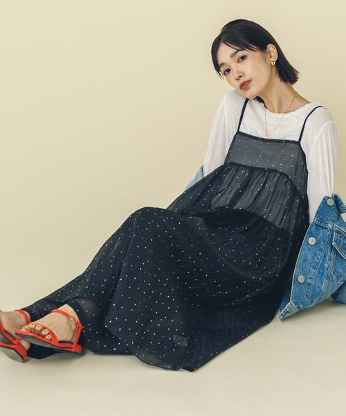 Gready Brilliant（グレディブリリアン）の「箔ドットオーガンキャミソールワンピ（ワンピース・レディース・ブラック・FREE）」の2枚目の写真