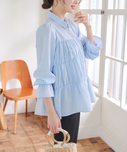 KOBE LETTUCE（コウベレタス）の「ギャザーティアードブラウス（シャツ/ブラウス・レディース・オフホワイト/ブルー/ピンク・M）」の5枚目の写真
