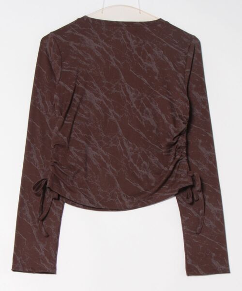 GORGE(ゴージ)の「《ムラ柄×サイドドロスト》レディース 長袖カットソー クロップド風 ストリート 春秋(Tシャツ/カットソー・レディース・チャコール/ライトグレー/ブラウン・F)」の4枚目の写真