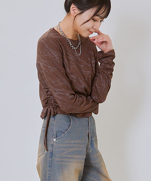 GORGE(ゴージ)の「《ムラ柄×サイドドロスト》レディース 長袖カットソー クロップド風 ストリート 春秋(Tシャツ/カットソー・レディース・チャコール/ライトグレー/ブラウン・F)」の10枚目の写真