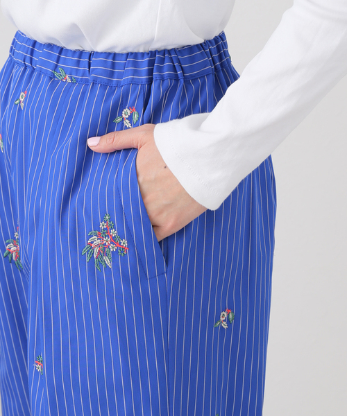 PONTI(ポンティ)の「PONTI Flower Embroidery Striped Pants PO1Q015:パンツ(その他パンツ・レディース・ブルー・SMALL)」の10枚目の写真