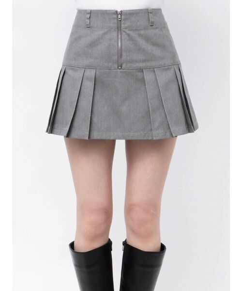 CALNAMUR（カルナムール）の「TUCK SWITCHING MINI SK／タックスウィッチングミニスカート（スカート・レディース・キャメル/グレー・SMALL/MEDIUM）」の6枚目の写真