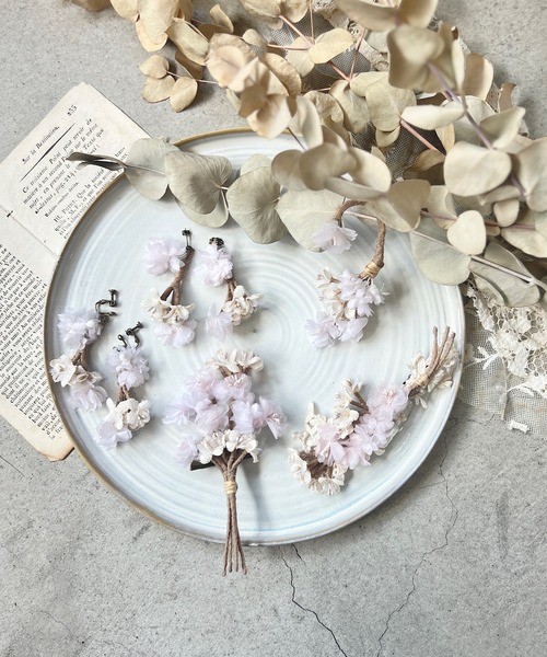 m.soeur（エムスール）の「桜の花束クリップ（バレッタ/ヘアクリップ・レディース・ピンク・FREE）」の2枚目の写真