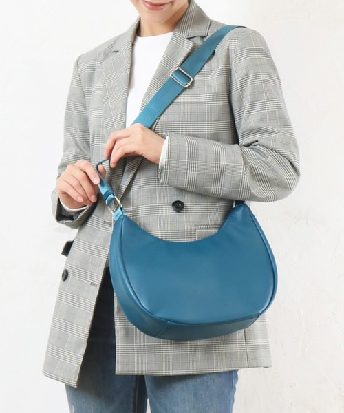 セール】【MAGASIN DE MODE Onjna】ソフト合皮ハーフムーン