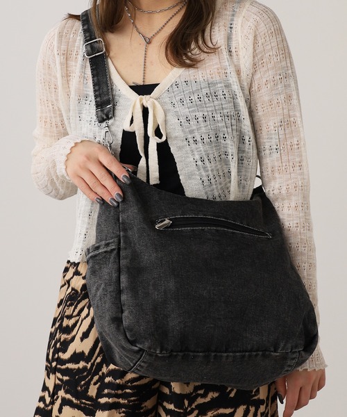 ROOPTOKYO（ループトウキョウ）の「Denim motif shoulder bag / デニムモチーフ ショルダーバック（ショルダーバッグ・メンズ・ライトブルー/ブラック/ブルー・FREE）」の21枚目の写真
