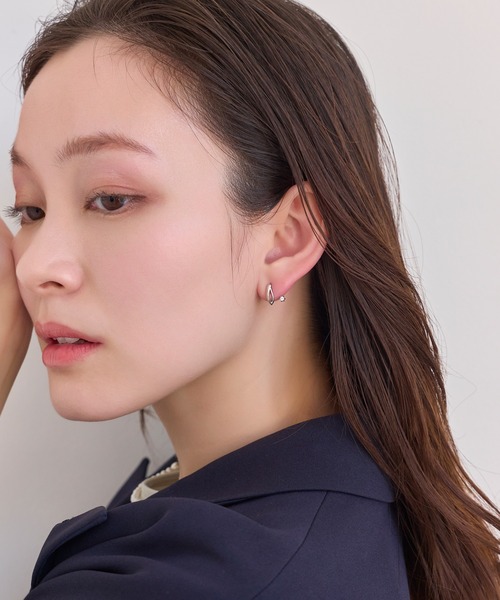 Phoebe(フィービィー)の「【痛くないシリーズ】リーフビジューフロートライトフィットイヤリング(イヤリング・レディース・イエローゴールド/シャンパン/シルバー・FREE)」の15枚目の写真