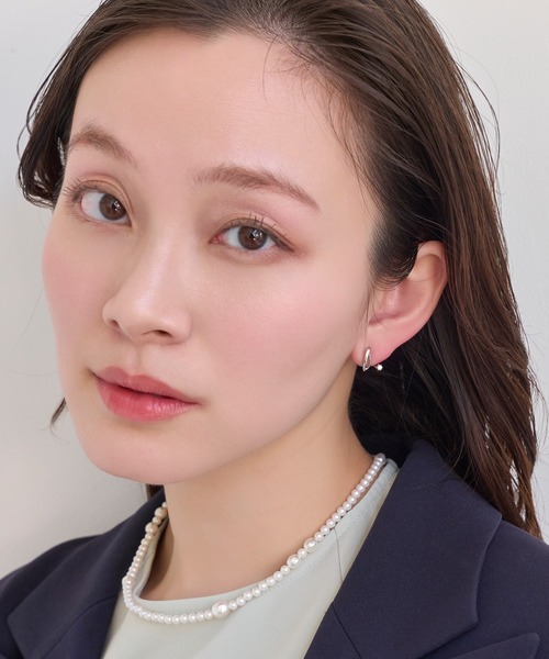 Phoebe(フィービィー)の「【痛くないシリーズ】リーフビジューフロートライトフィットイヤリング(イヤリング・レディース・イエローゴールド/シャンパン/シルバー・FREE)」の16枚目の写真