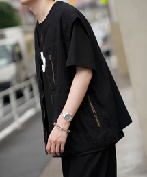 WISM（ウィズム）の「INTODUSK / イントゥダスク EXAGGERATED VEST（ベスト・メンズ）」