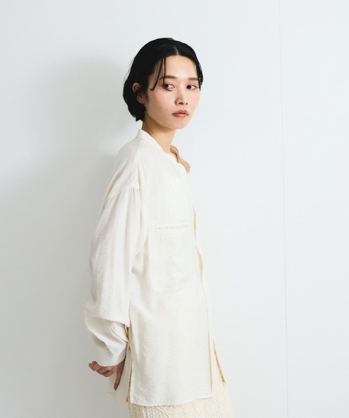 VICKY（ビッキー）の「レーヨンヴィンテージバンドカラーシャツ≪手洗い可能≫（シャツ/ブラウス・レディース・ホワイト/ピンク/ブラック・M）」の4枚目の写真