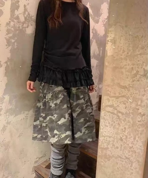 Ritzy(リッツィー)の「シースルー 裾フリルレイヤード カットソー(Tシャツ/カットソー・レディース・ホワイト/ブラック・S/M/L/XL)」の9枚目の写真