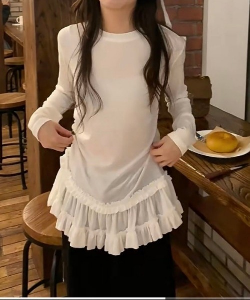 Ritzy(リッツィー)の「シースルー 裾フリルレイヤード カットソー(Tシャツ/カットソー・レディース・ホワイト/ブラック・S/M/L/XL)」の18枚目の写真