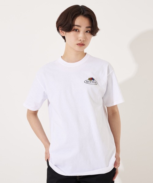 FRUIT OF THE LOOM(フルーツオブザルーム)の「FTL Embroidery Tshirt 1 / ユニセックス / ジェンダーレス / 半袖Tシャツ / ワンポイント(Tシャツ/カットソー・メンズ・ホワイト/ブラック/グレー・S/M/L/XL)」の1枚目の写真