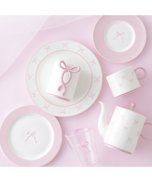 フランフラン　ベリープレートs 4枚セット フランフラン ベリープレートs 4枚セット リボン プレート S ピンク