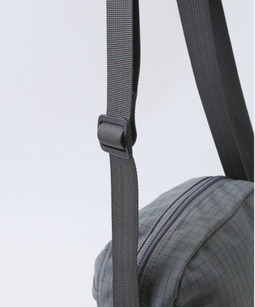 anello(アネロ)の「anello ファン ミニショルダー(ショルダーバッグ・レディース・グレー/マスタード/ブラック/ライトグレー/ブルーグレー・FREE)」の15枚目の写真