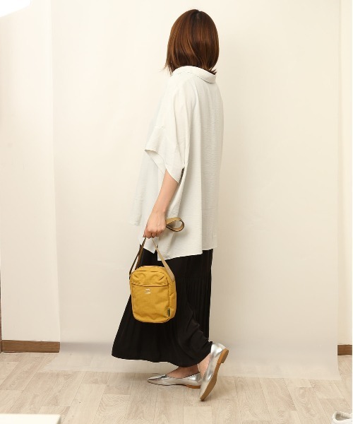 anello(アネロ)の「anello ファン ミニショルダー(ショルダーバッグ・レディース・グレー/マスタード/ブラック/ライトグレー/ブルーグレー・FREE)」の22枚目の写真