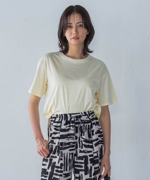 LAUTREAMONT(ロートレアモン)の「【WEB限定】【3サイズ】コットン汗じみ防止カットソー≪洗える/接触冷感≫(Tシャツ/カットソー・レディース・チャコールグレー/ホワイト/イエロー/ピンク/ベージュ/ブラック/キャメル/グリーン/ブルー/オレンジ・11号/7号/9号)」の7枚目の写真