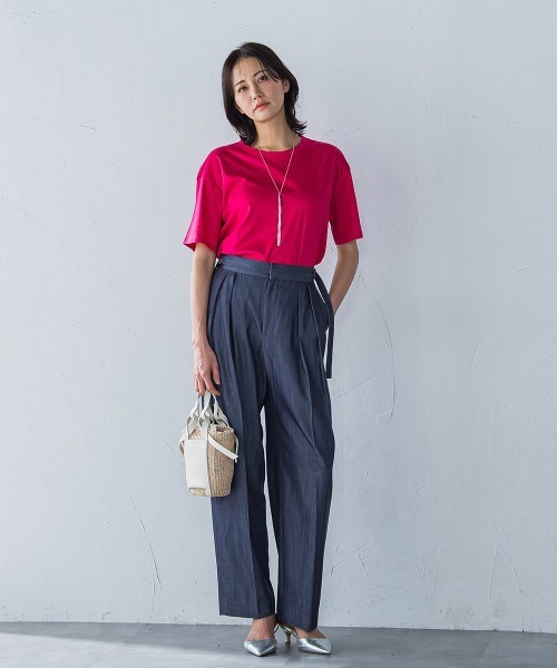 LAUTREAMONT(ロートレアモン)の「【WEB限定】【3サイズ】コットン汗じみ防止カットソー≪洗える/接触冷感≫(Tシャツ/カットソー・レディース・チャコールグレー/ホワイト/イエロー/ピンク/ベージュ/ブラック/キャメル/グリーン/ブルー/オレンジ・11号/7号/9号)」の22枚目の写真