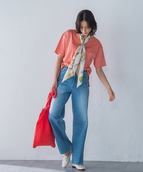 LAUTREAMONT(ロートレアモン)の「【WEB限定】【3サイズ】コットン汗じみ防止カットソー≪洗える/接触冷感≫(Tシャツ/カットソー・レディース・チャコールグレー/ホワイト/イエロー/ピンク/ベージュ/ブラック/キャメル/グリーン/ブルー/オレンジ・11号/7号/9号)」の20枚目の写真