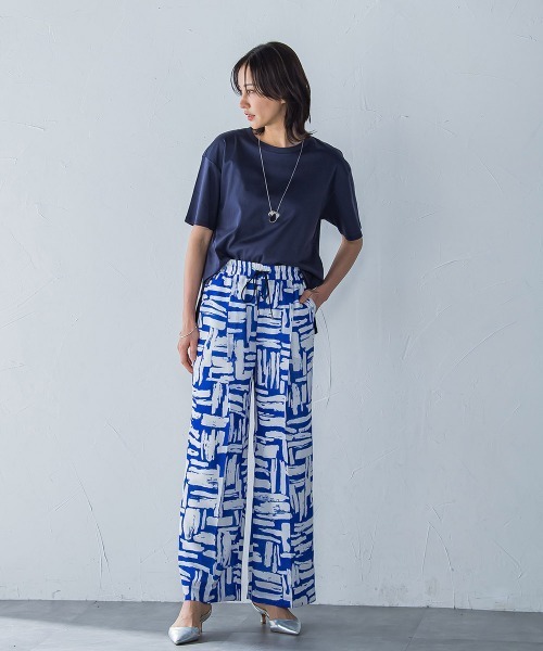 LAUTREAMONT(ロートレアモン)の「【WEB限定】【3サイズ】コットン汗じみ防止カットソー≪洗える/接触冷感≫(Tシャツ/カットソー・レディース・チャコールグレー/ホワイト/イエロー/ピンク/ベージュ/ブラック/キャメル/グリーン/ブルー/オレンジ・11号/7号/9号)」の11枚目の写真