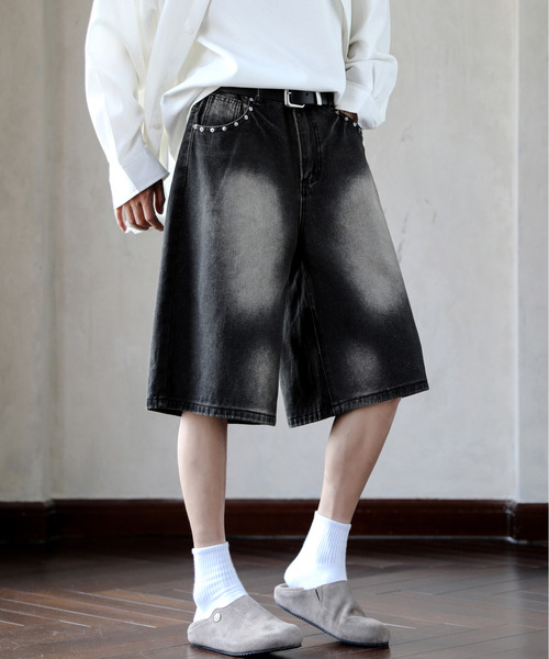 Washed Jeans Unisex パール スタッズ デニムパンツ ウォッシュ パール付デニムパンツ | AND ON JIONE STORE（アンドオン