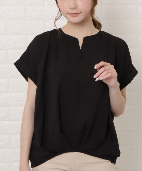 MAISON DE THERESE(メゾン ド テレーズ)の「Vネック タックブラウス(シャツ/ブラウス・レディース・ブラック/グリーン/ホワイト/ネイビー/ブルー・FREE)」の7枚目の写真
