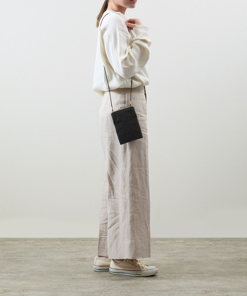 20/80(テゥエンティーエイティー)の「20/80 トゥエンティーエイティー / SHRINK LEATHER GAMAGUCHI SQUARE SHOULDER BAG シュリンクレザーがま口ショルダーバッグ / S079(ショルダーバッグ・メンズ・ブラック・FREE)」の17枚目の写真