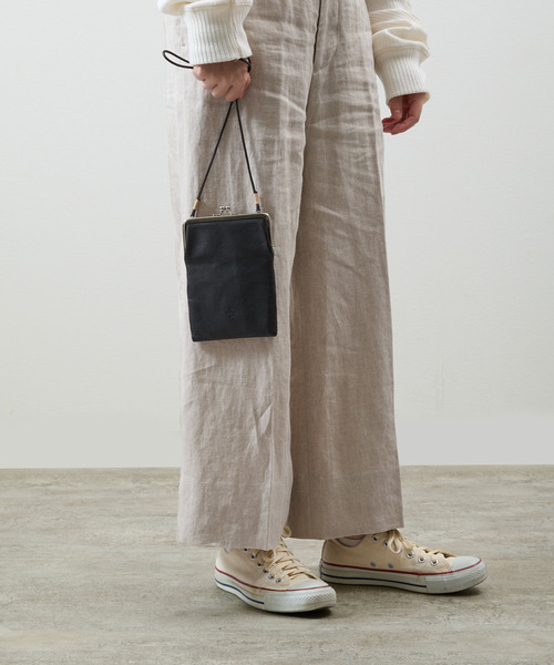 20/80(テゥエンティーエイティー)の「20/80 トゥエンティーエイティー / SHRINK LEATHER GAMAGUCHI SQUARE SHOULDER BAG シュリンクレザーがま口ショルダーバッグ / S079(ショルダーバッグ・メンズ・ブラック・FREE)」の2枚目の写真