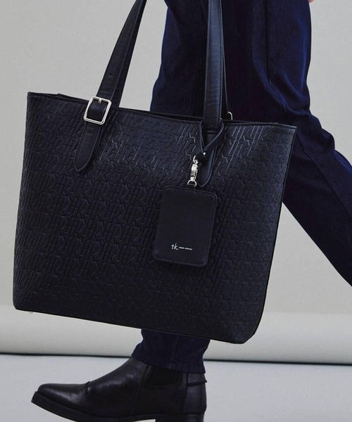 tk.TAKEO KIKUCHI（ティーケータケオキクチ）の「サフィアーノトートバッグ（パスケース付き）（トートバッグ・メンズ・ブラック/ネイビー/ブラック系1・00）」の2枚目の写真