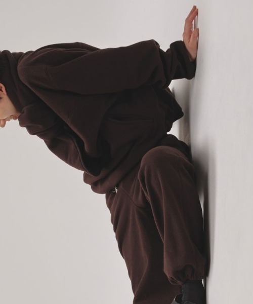 TODAYFUL（トゥデイフル）の「【TODAYFUL/トゥデイフル】Halfzip Fleece Pullover/ハーフジップフリースプルオーバー（その他トップス・レディース・ダークブラウン/ネイビー・FREE）」の4枚目の写真