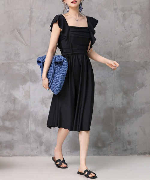 TeddyShop（テディショップ）の「レディース水着 スクエアネックフリルロングフレアワンピース+ハイウエストショーツ 2点セット（水着・レディース・ブラック・S/M/LL/L）」の9枚目の写真