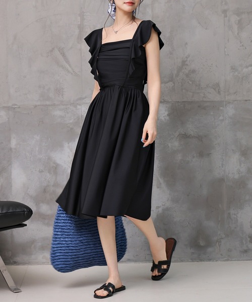 TeddyShop（テディショップ）の「レディース水着 スクエアネックフリルロングフレアワンピース+ハイウエストショーツ 2点セット（水着・レディース・ブラック・S/M/LL/L）」の8枚目の写真