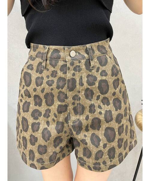 EVRIS（エヴリス）の「ツイルショートパンツ（その他パンツ・レディース・その他1/ブラック・MEDIUM/SMALL）」の7枚目の写真