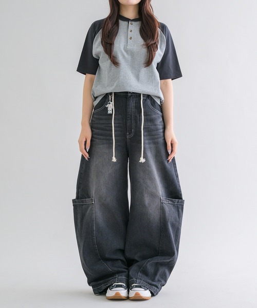 EPNK(イーピーエヌケー)の「【EPNK】Large pocket easy denim pants / ラージポケットイージーデニムパンツ(デニムパンツ・メンズ・ブラック/ブラック系その他・SMALL/MEDIUM/LARGE)」の12枚目の写真