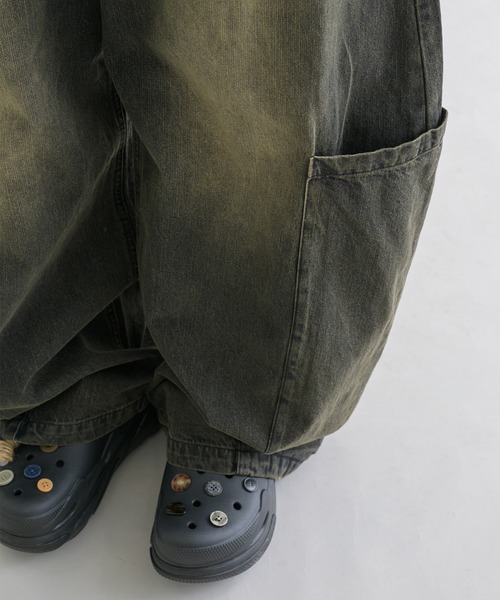 EPNK(イーピーエヌケー)の「【EPNK】Large pocket easy denim pants / ラージポケットイージーデニムパンツ(デニムパンツ・メンズ・ブラック/ブラック系その他・SMALL/MEDIUM/LARGE)」の22枚目の写真