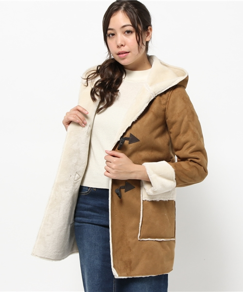 SEVENDAYS=SUNDAY（セブンデイズサンデイ）の「フェイクムートンダッフルコート（ピーコート・レディース・ネイビー/キャメル・LARGE/MEDIUM）」の6枚目の写真