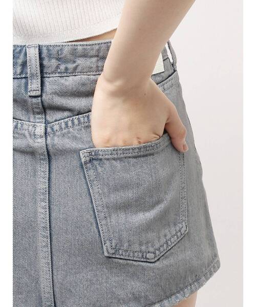 GYDA（ジェイダ）の「ハイウエストダメージスカートライクデニムショートパンツ（デニムスカート・レディース・ピンク/ブラック/ライトブルー・SMALL/MEDIUM）」の16枚目の写真