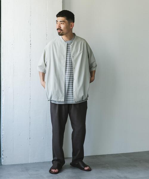 URBAN RESEARCH DOORS（アーバンリサーチドアーズ）の「『UR TECH DRYLUXE』ショートスリーブブルゾン（ブルゾン・メンズ・グリーン/ベージュ系その他/ネイビー・LARGE/X-LARGE/MEDIUM）」の7枚目の写真