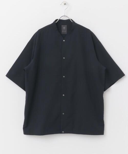 URBAN RESEARCH DOORS（アーバンリサーチドアーズ）の「『UR TECH DRYLUXE』ショートスリーブブルゾン（ブルゾン・メンズ・グリーン/ベージュ系その他/ネイビー・LARGE/X-LARGE/MEDIUM）」の15枚目の写真