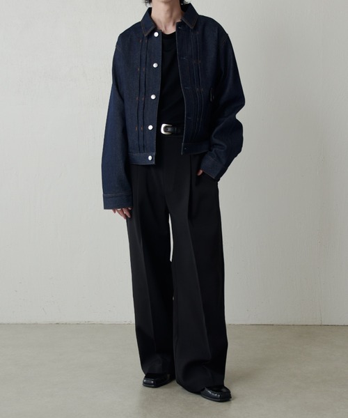 Lui's（ルイス）の「ダブルクロス タックワイドパンツ（スラックス・メンズ・アッシュグレー/ブラック/モカ・M/S）」の6枚目の写真