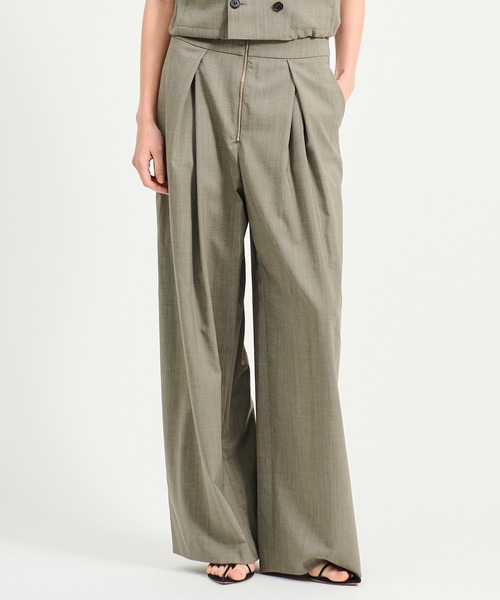 ESTNATION（エストネーション）の「ESTNATION / ハイウエスト フロントジップ タックパンツ（その他パンツ・レディース・グレー/ブラック・38/36）」の2枚目の写真