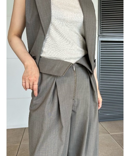 ESTNATION（エストネーション）の「ESTNATION / ハイウエスト フロントジップ タックパンツ（その他パンツ・レディース・グレー/ブラック・38/36）」の9枚目の写真