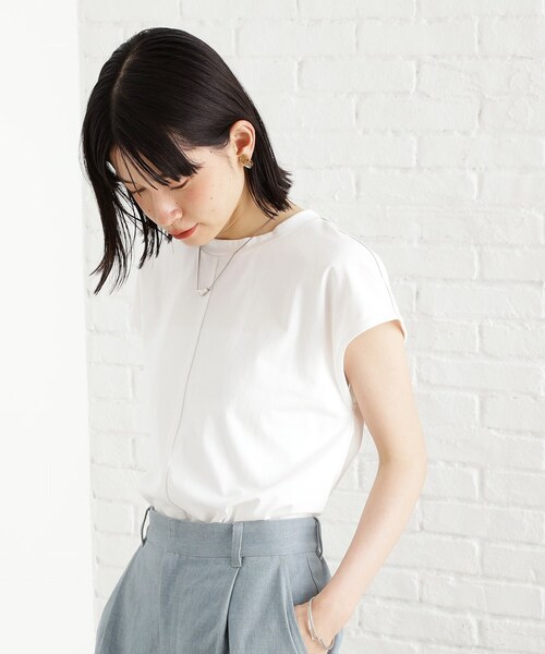 THE SHOP TK (ザ ショップ ティーケー )の「合皮パイピングフレンチTシャツ【洗える】(Tシャツ/カットソー・レディース・オフホワイト/ブラウン系/ブラック・13/12)」の22枚目の写真