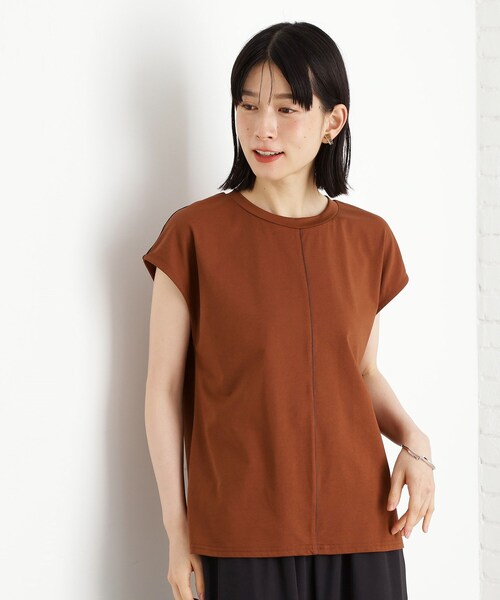 THE SHOP TK (ザ ショップ ティーケー )の「合皮パイピングフレンチTシャツ【洗える】(Tシャツ/カットソー・レディース・オフホワイト/ブラウン系/ブラック・13/12)」の11枚目の写真